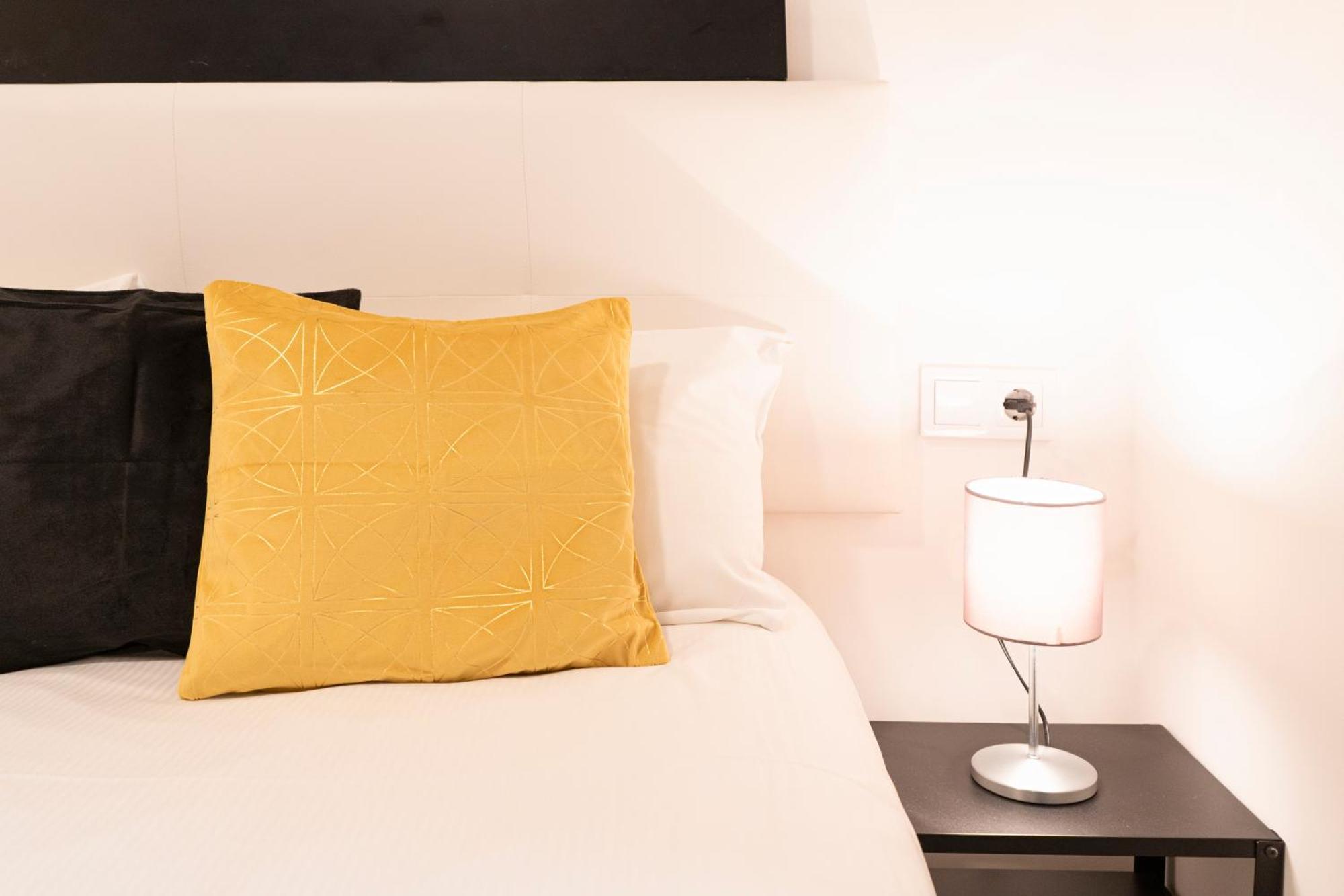 Apartment Oshun Plaza Castilla Madrid