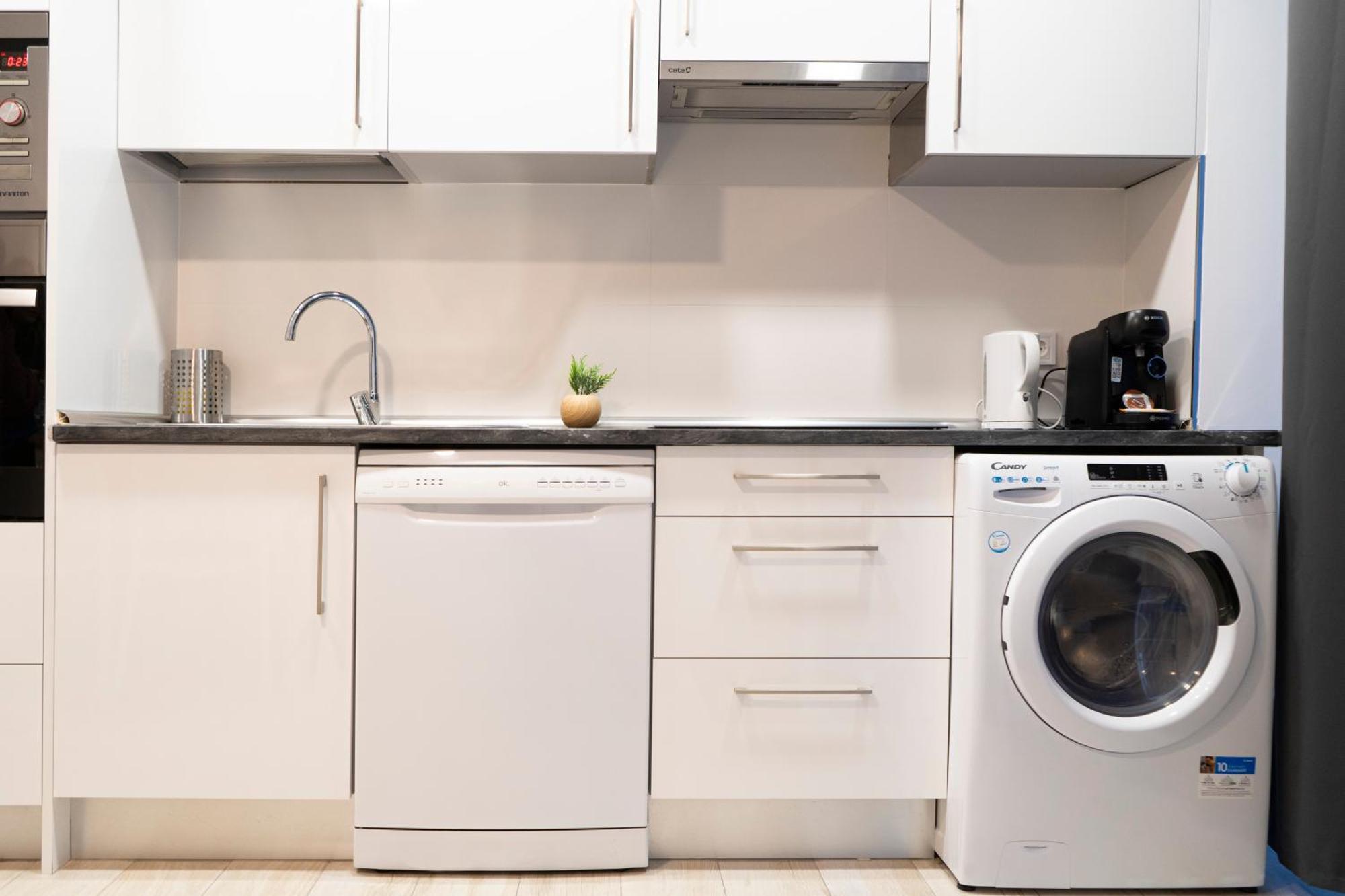 Oshun Plaza Castilla Apartment Madrid